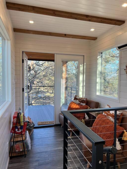 New The Flagship 2 Story Container Home Waco Exterior foto